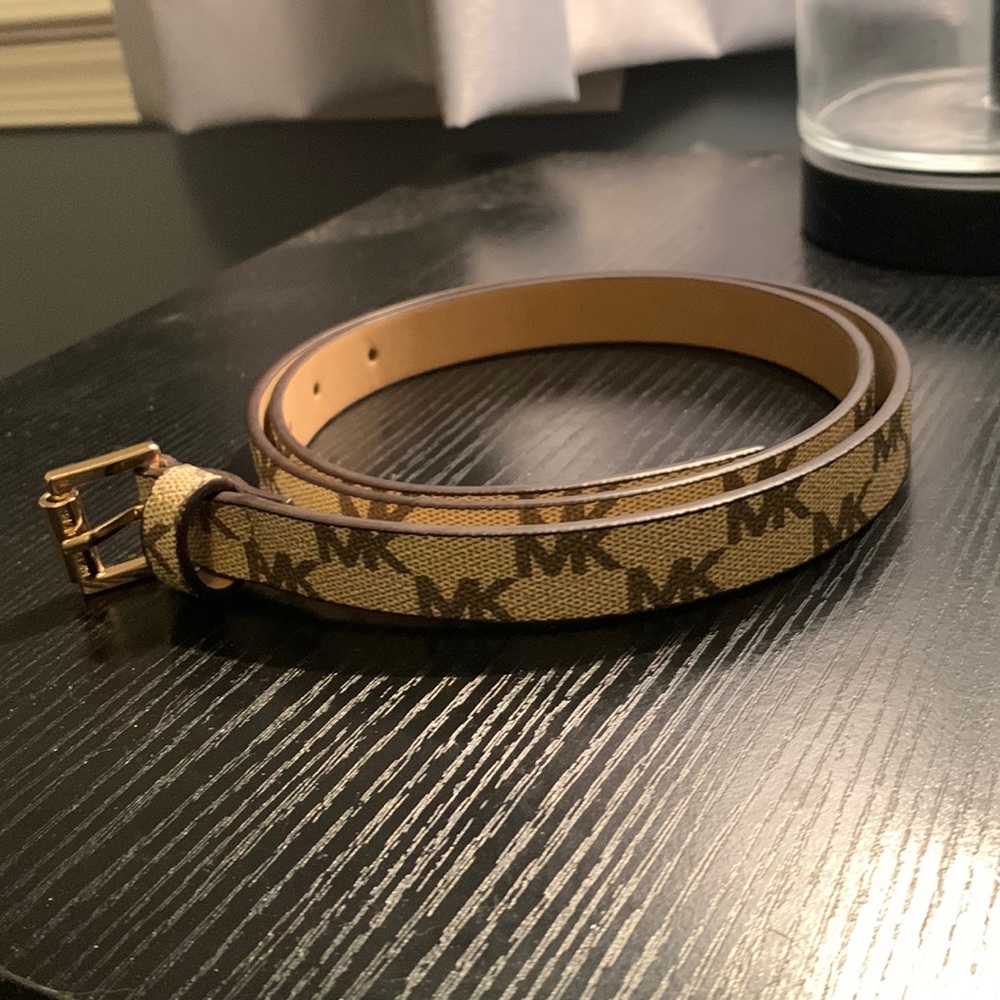 Michael kors belt